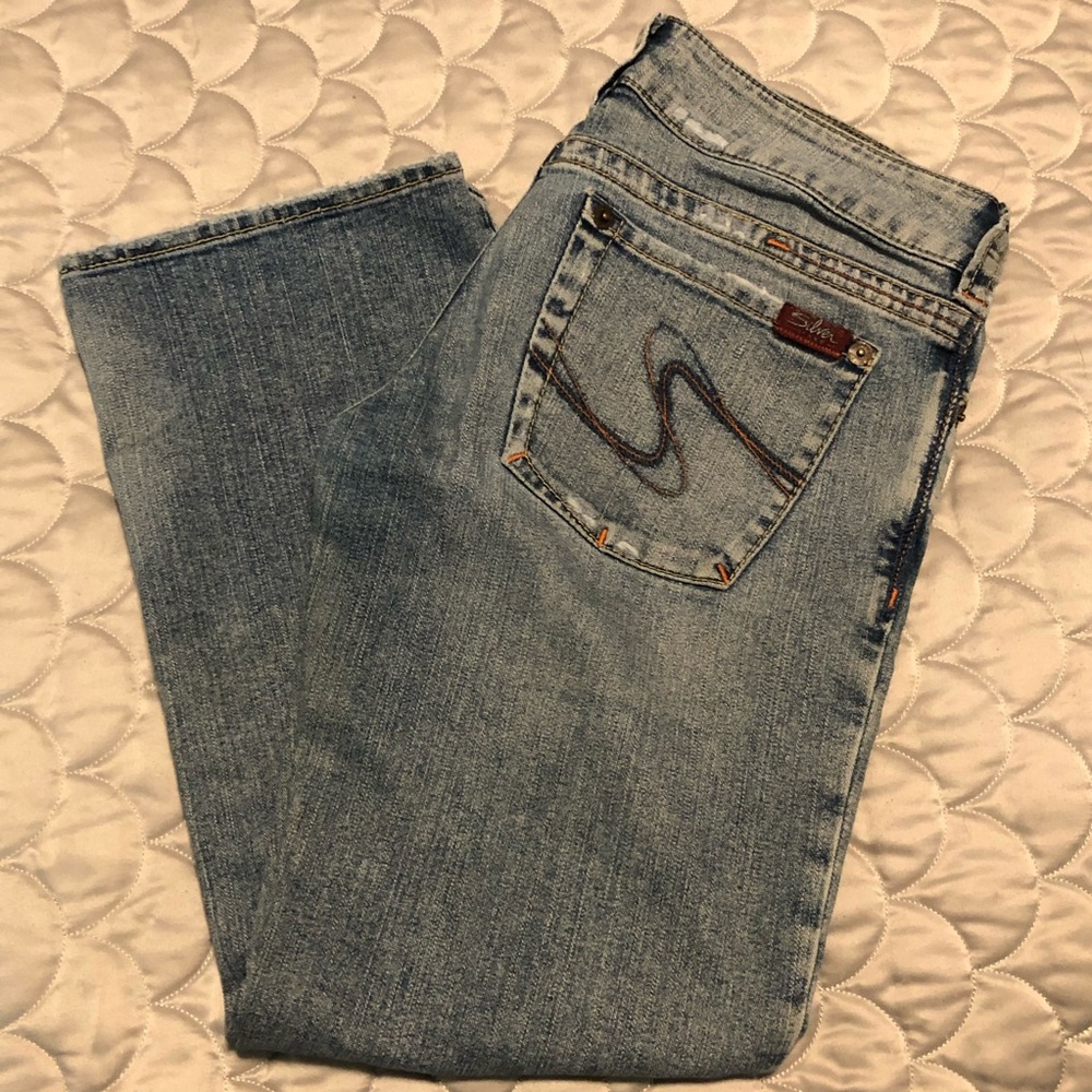 Silver cropped jeans size 31 🏵🏵🏵